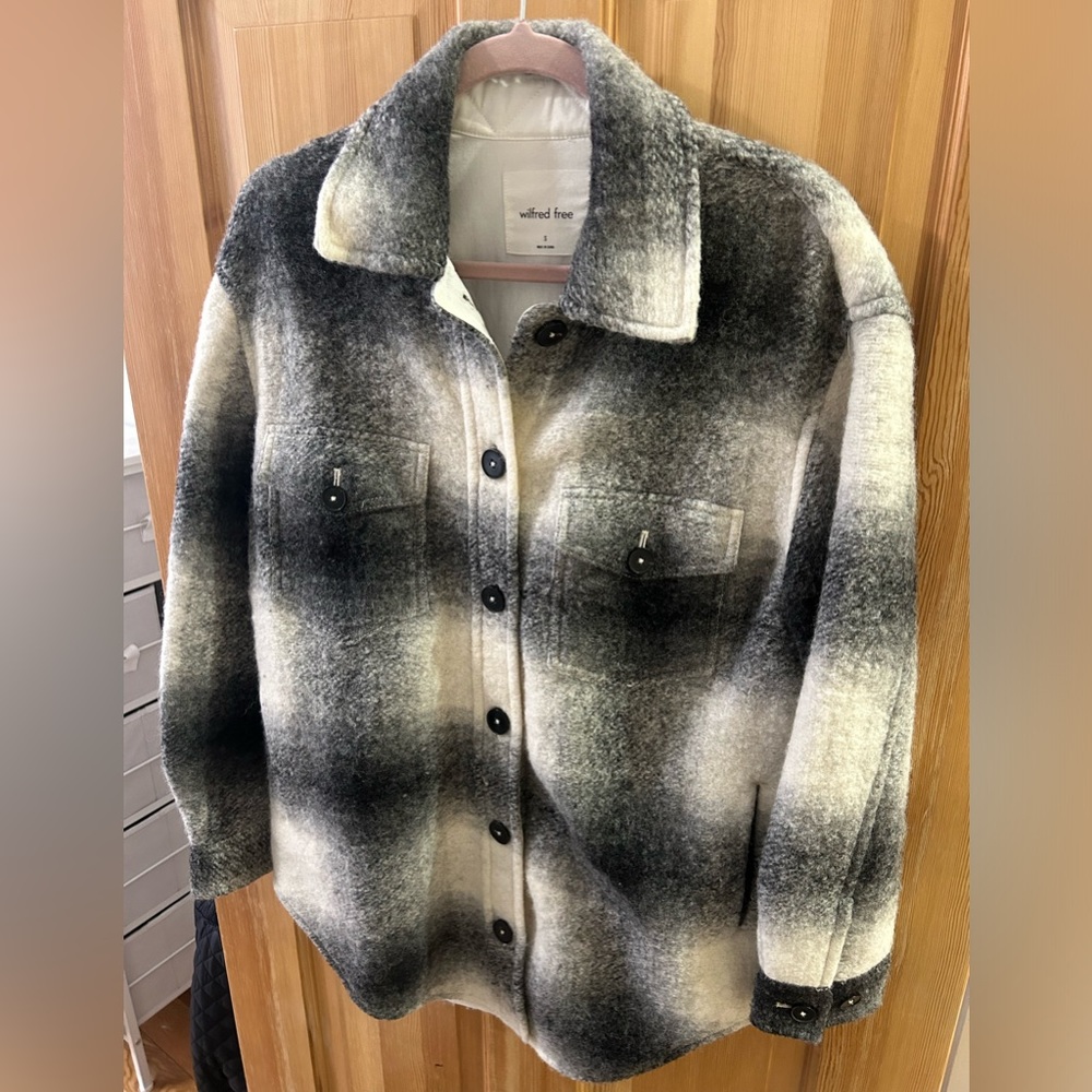 Wilfred Free Shacket